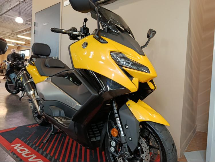 YAMAHA TMAX 560 / 1ERE MAIN / ETAT IMPECCABLE