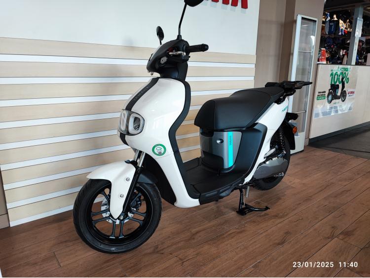 YAMAHA NEO'S 50 ELECTRIQUE/ DUAL BATTERY