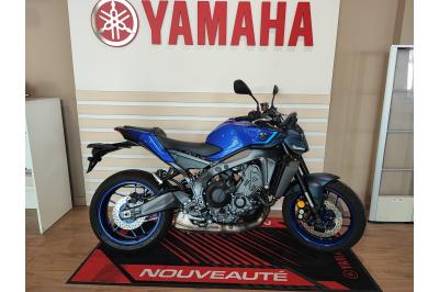 YAMAHA MT-09
